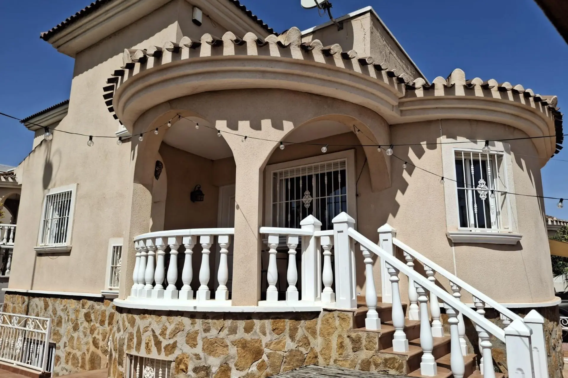 Villa Of 164 M² In Algorfa, Spain