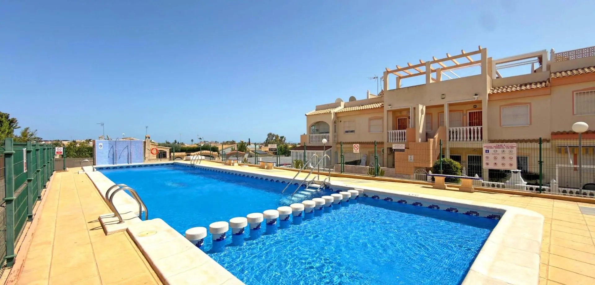 Terraced House Of 100 M² In Orihuela Costa, Spain