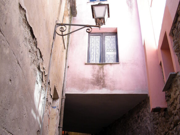 Unique Ancient House In Old Centre, S. Lussurgiu, Sardinia