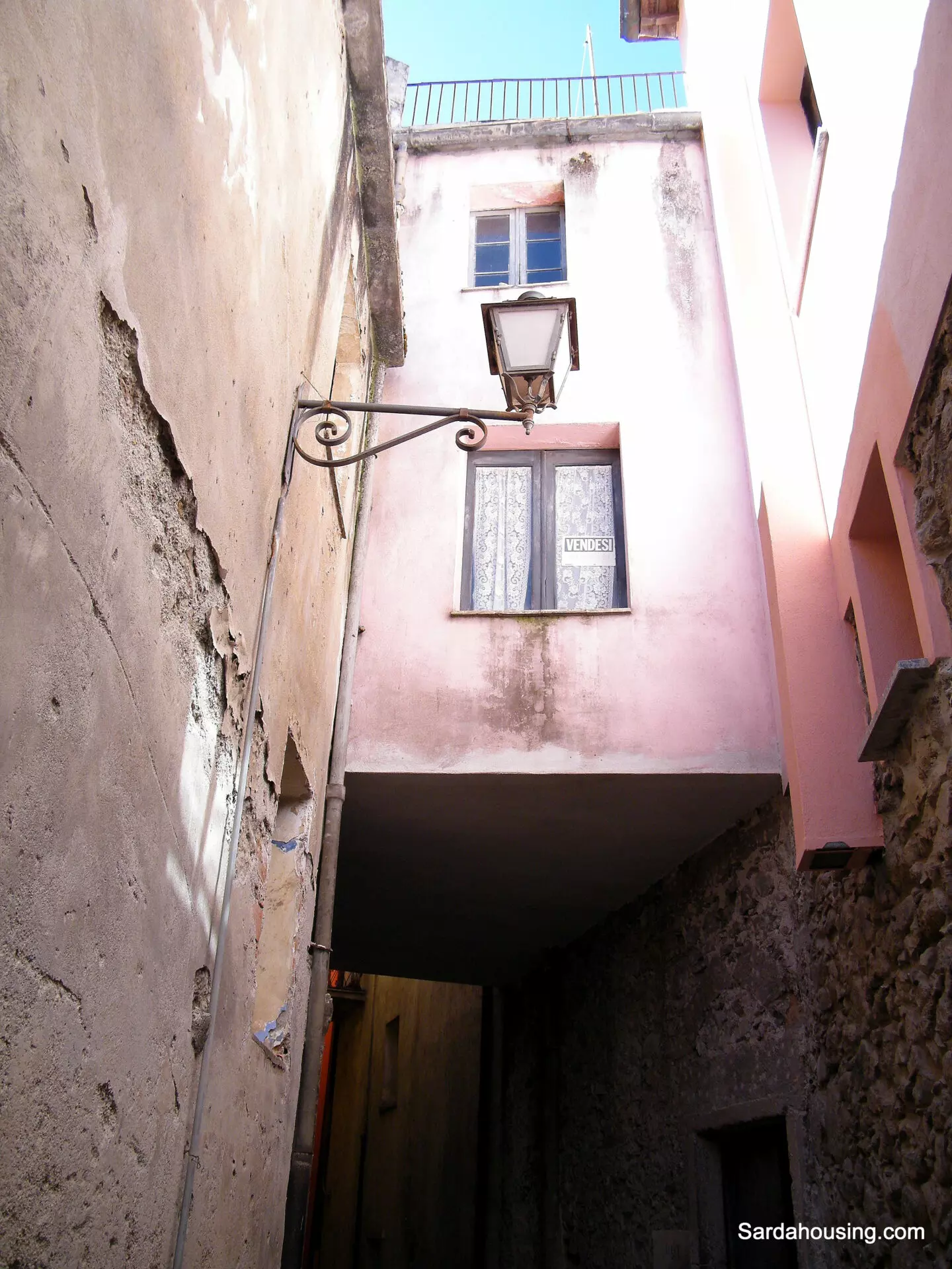 Ancient House Of 150 M² In Old Centre, S. Lussurgiu, Sardinia