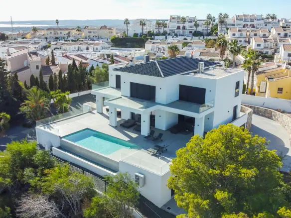 Villa Of 497 M² In Rojales, Spain