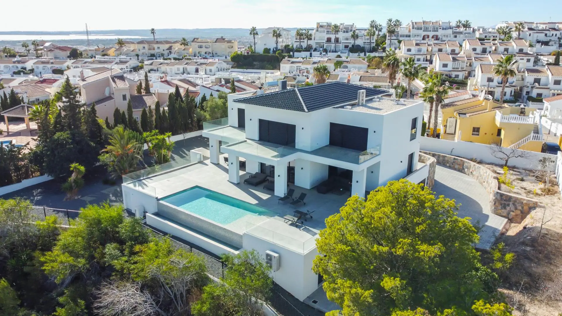 Villa Of 497 M² In Rojales, Spain