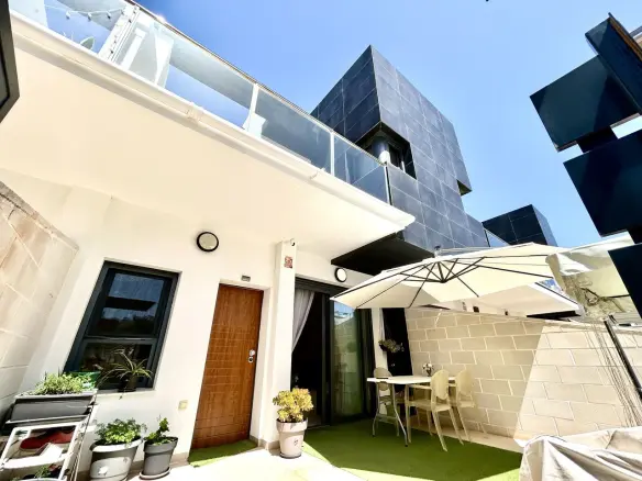 House Of 108 M² With Sea View In Orihuela Costa