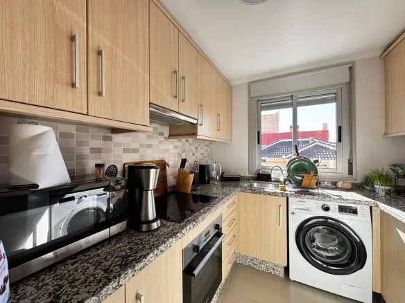 3-bedroom Apartment In Torrevieja, Spain (89 M²)