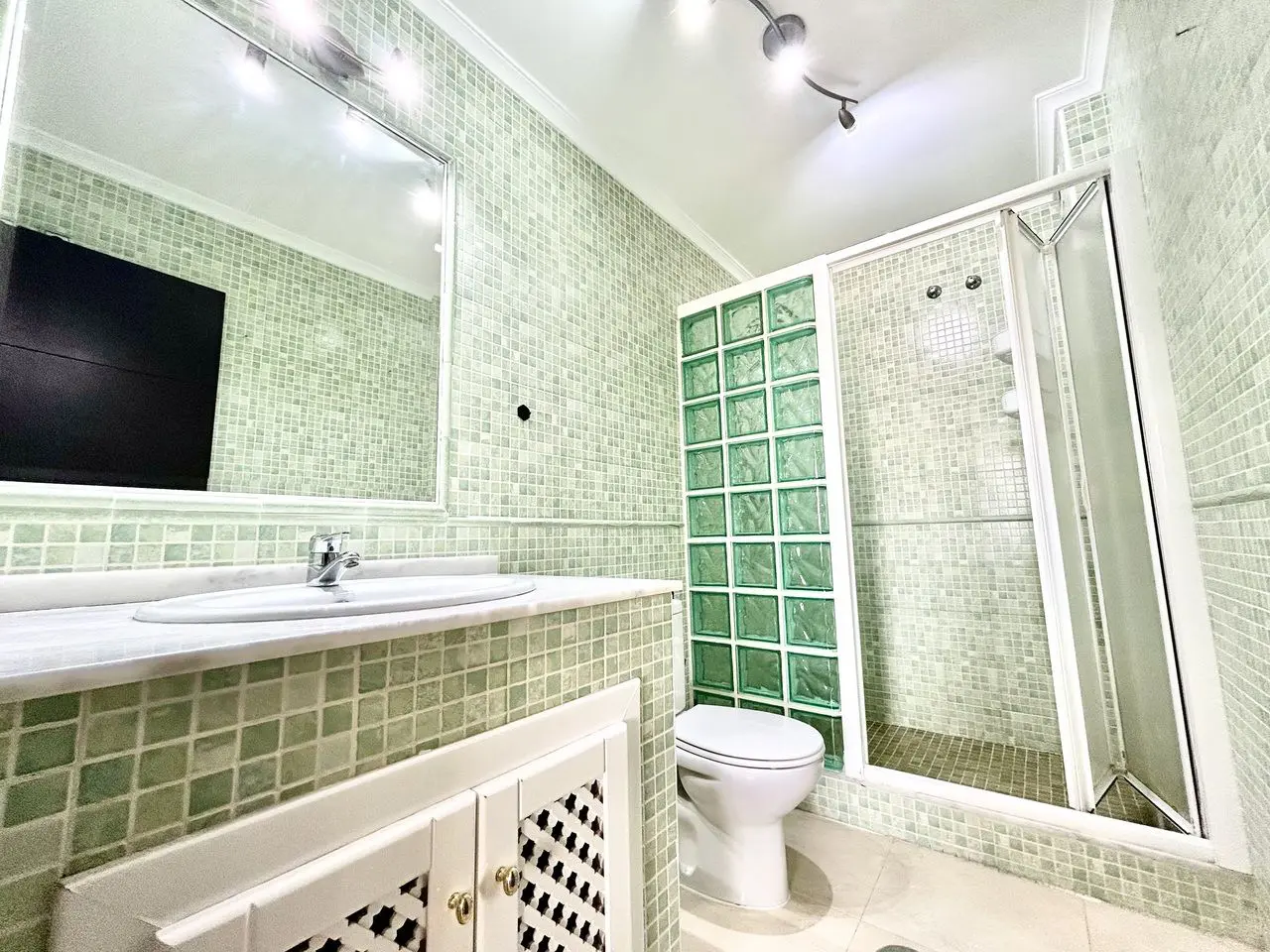 Apartment Of 60 M² In Orihuela Costa, Spain