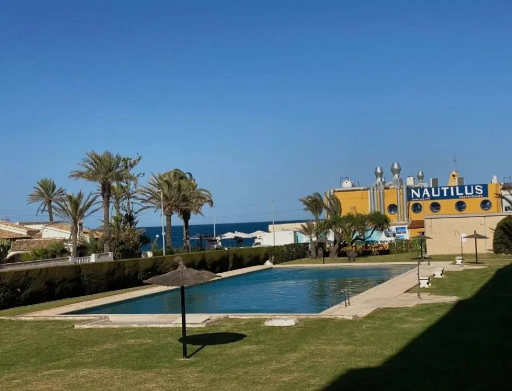 Apartment Of 92 M² In Torrevieja, Spain