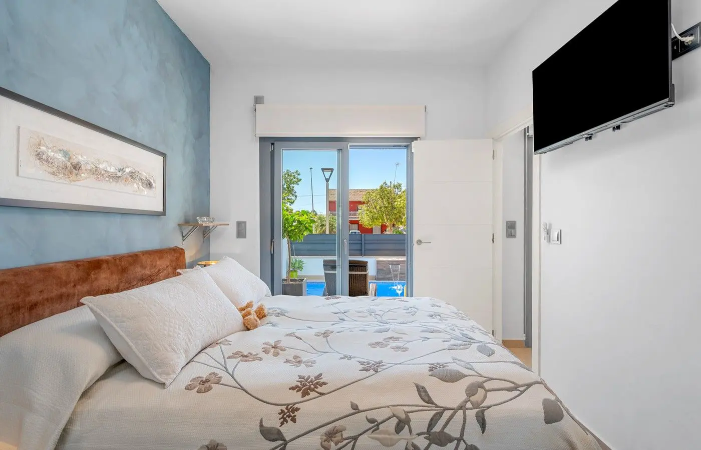 3-bedroom House In Formentera Del Segura, Spain (122 M²)