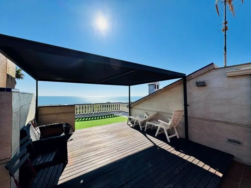 Duplex Of 121 M² With Sea View In Guardamar Del Segura