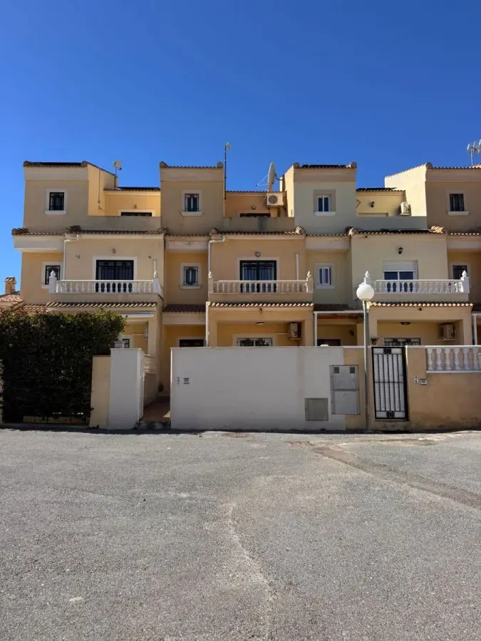 House Of 140 M² In Orihuela Costa, Spain