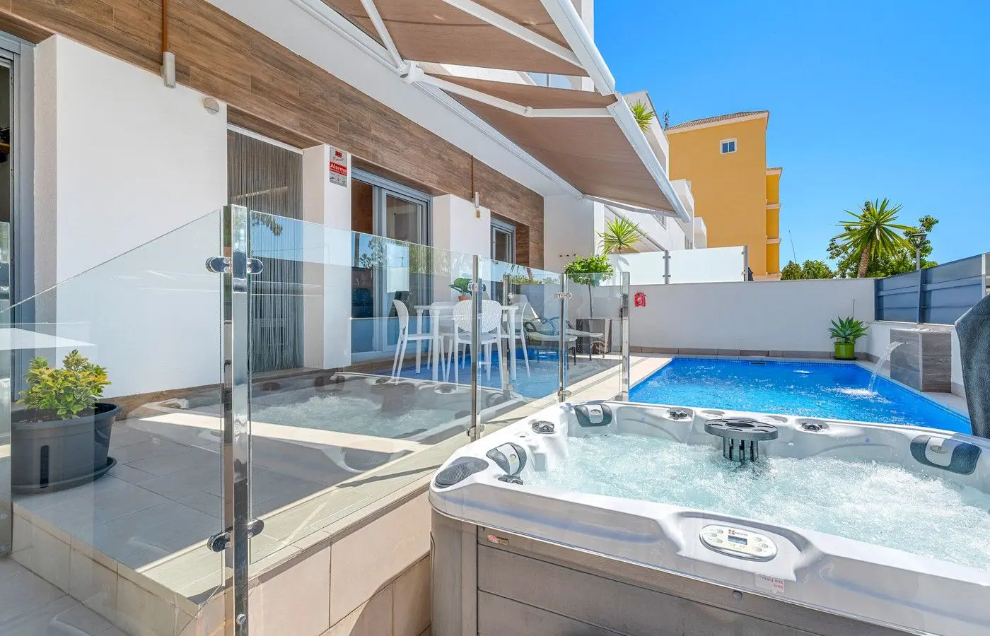 3-bedroom House In Formentera Del Segura, Spain (122 M²)