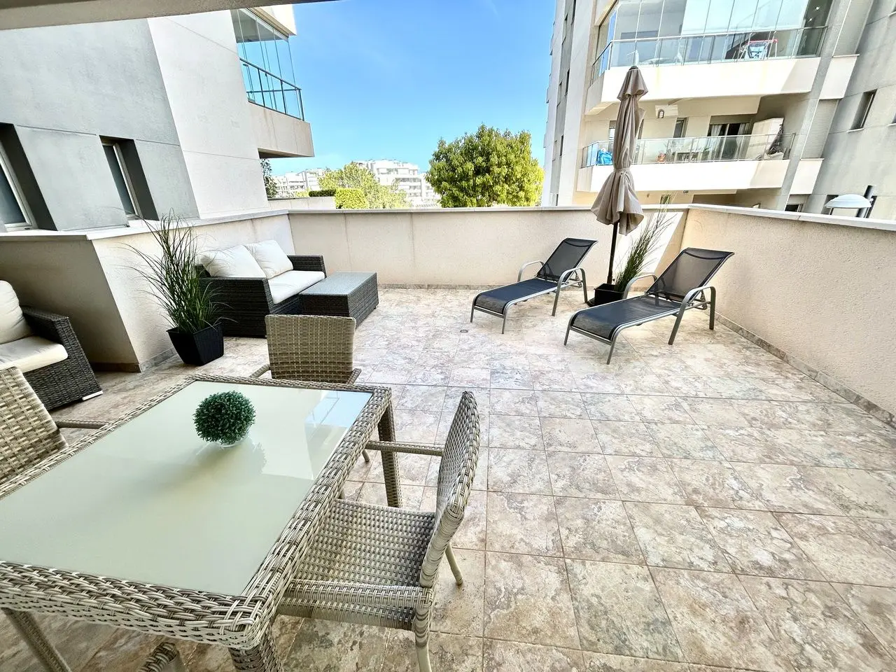 Apartment Of 80 M² In Orihuela Costa, Spain