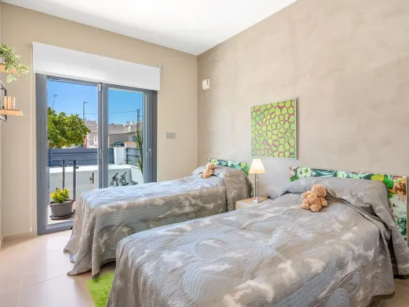 3-bedroom House In Formentera Del Segura, Spain (122 M²)