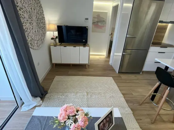 3-bedroom Apartment In Torrevieja, Spain (92 M²)