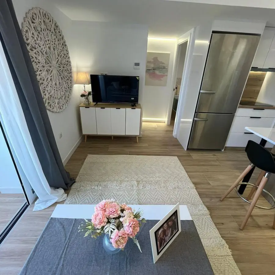 3-bedroom Apartment In Torrevieja, Spain (92 M²)