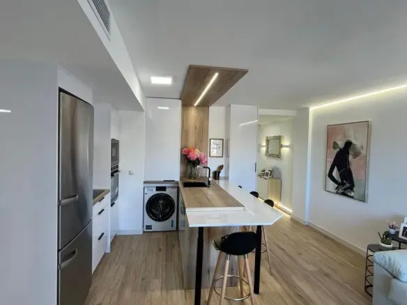 3-bedroom Apartment In Torrevieja, Spain (92 M²)