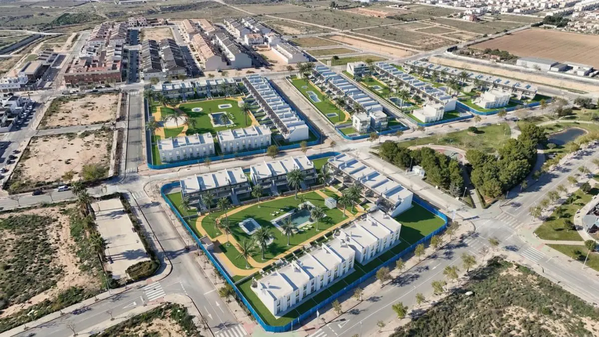 Apartment Of 60 M² In Pilar De La Horadada
