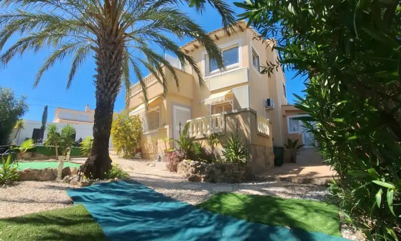 Villa Of 125 M² In San Miguel De Salinas, Spain