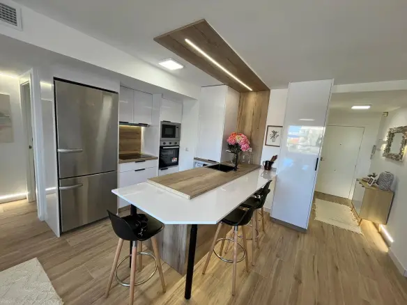 3-bedroom Apartment In Torrevieja, Spain (92 M²)