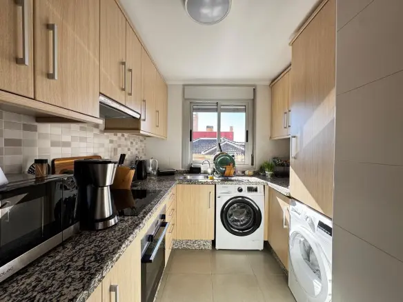 3-bedroom Apartment In Torrevieja, Spain (89 M²)