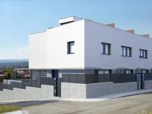 4-bedroom House In Torroella De Montgrí, Spain (226 M²)