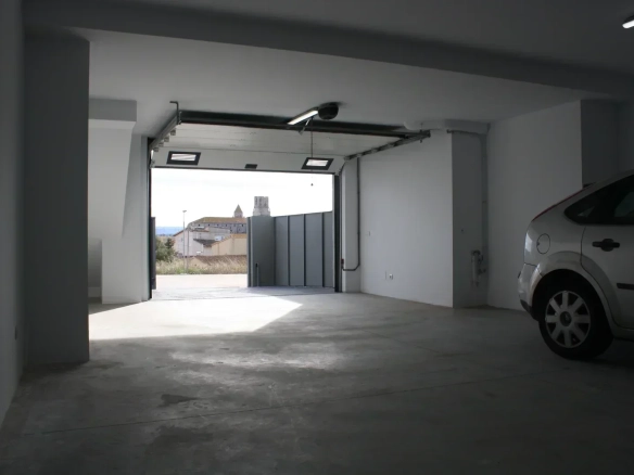 4-bedroom House In Torroella De Montgrí, Spain (226 M²)