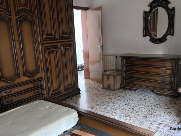 Independent House With Courtyard In Solarussa, Sardinia