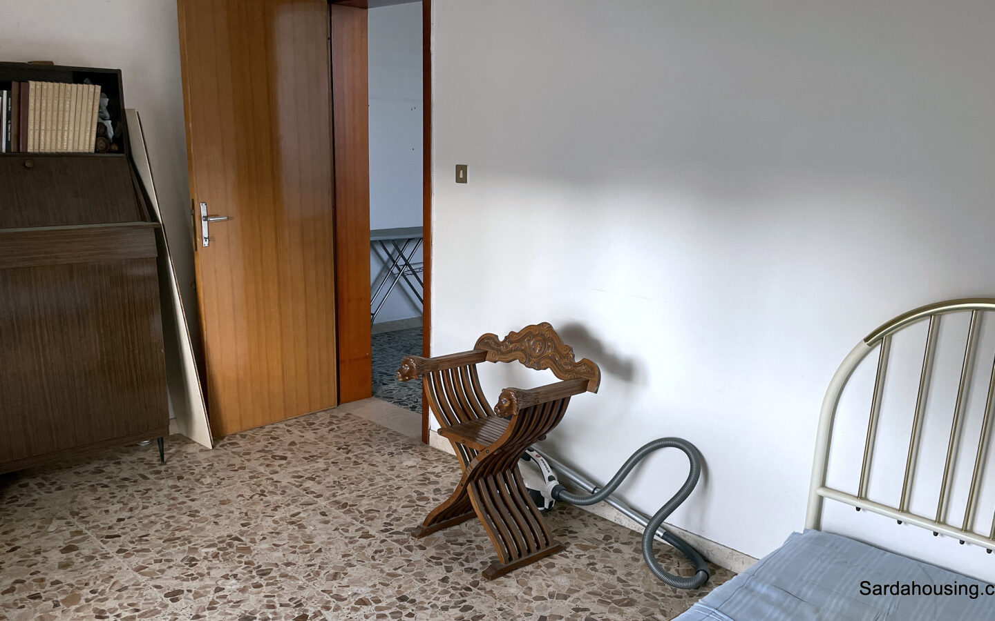 Independent House With Courtyard In Solarussa, Sardinia