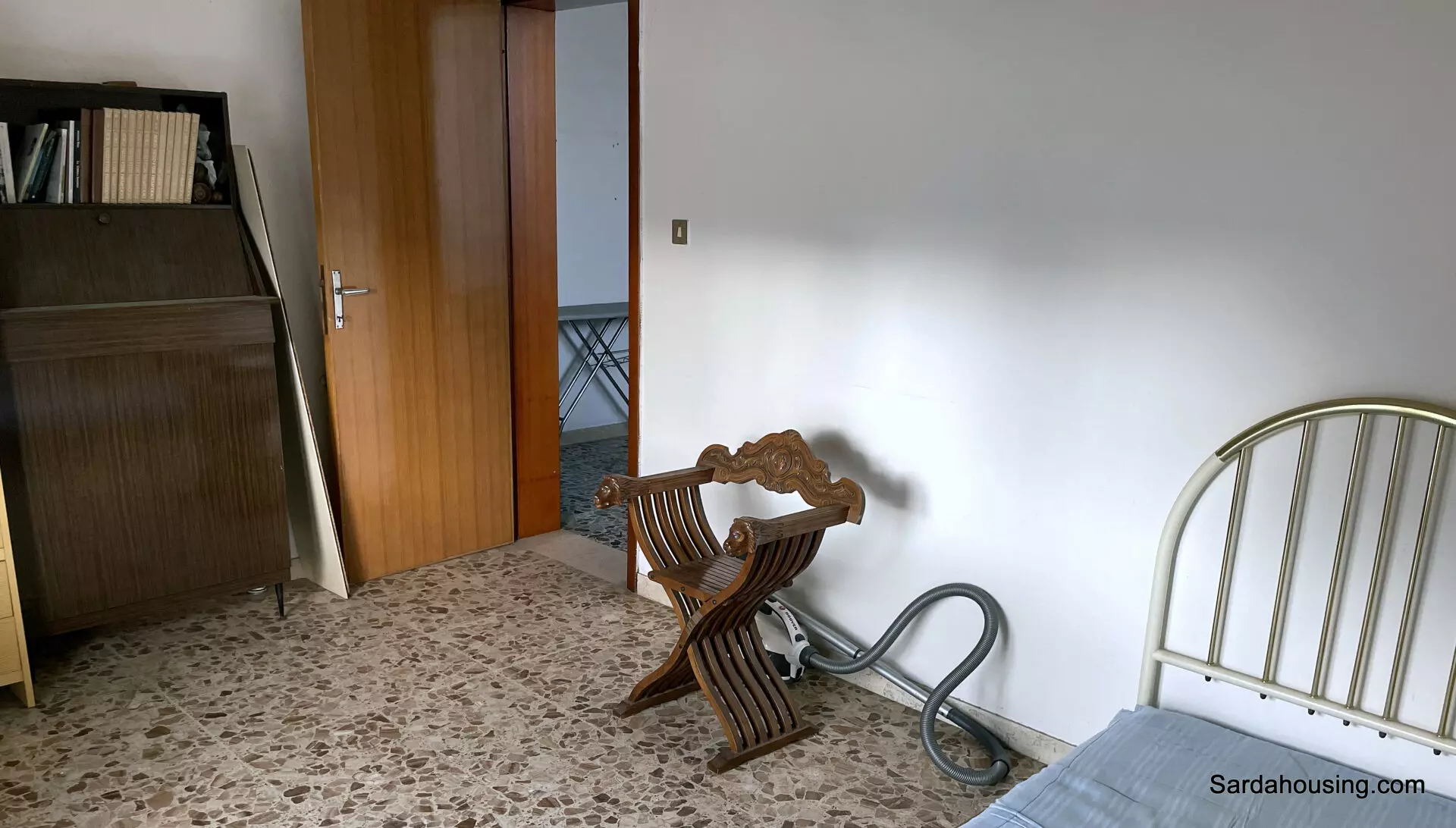 Independent House With Courtyard In Solarussa, Sardinia