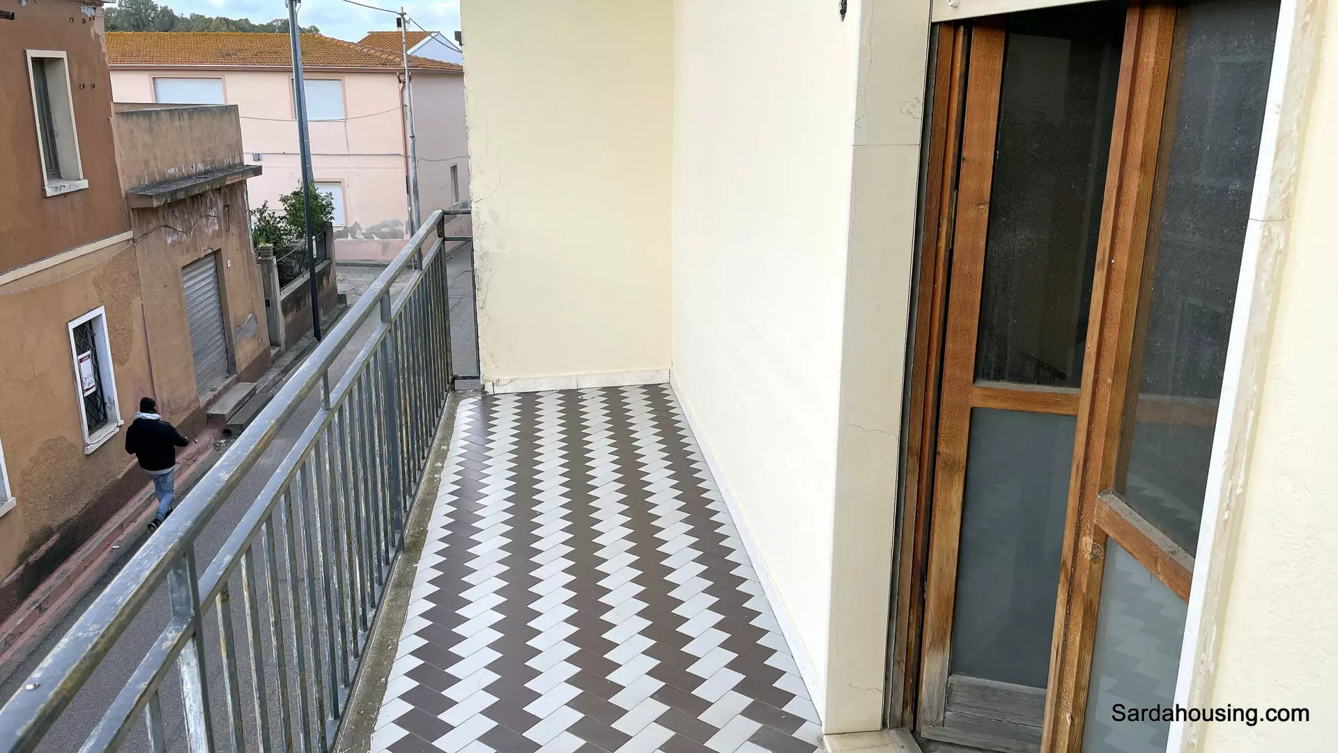 Independent House With Courtyard In Solarussa, Sardinia