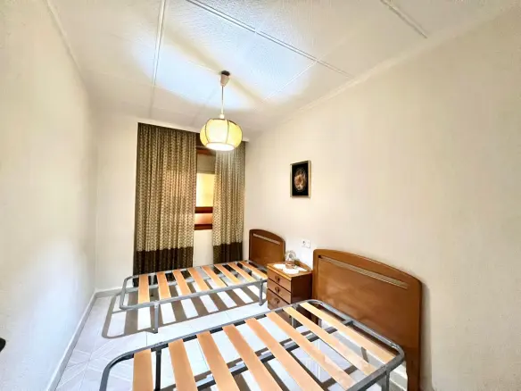 3-bedroom Apartment In Torrevieja, Spain (90 M²)
