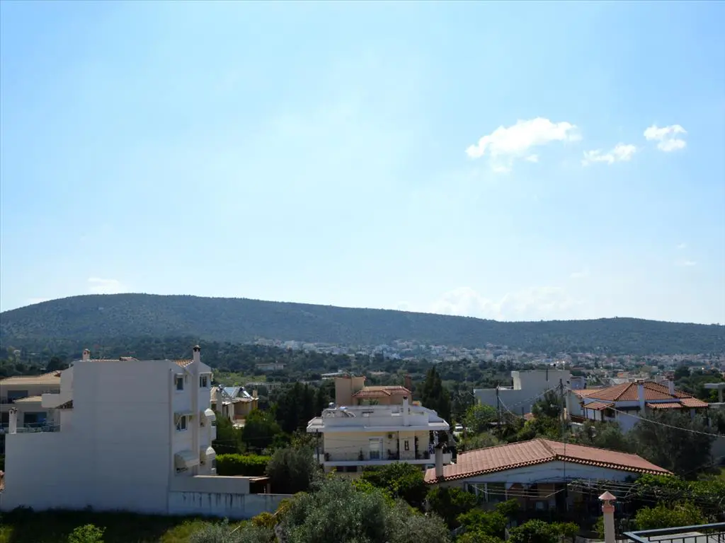 Building Of 420 M² In Athens