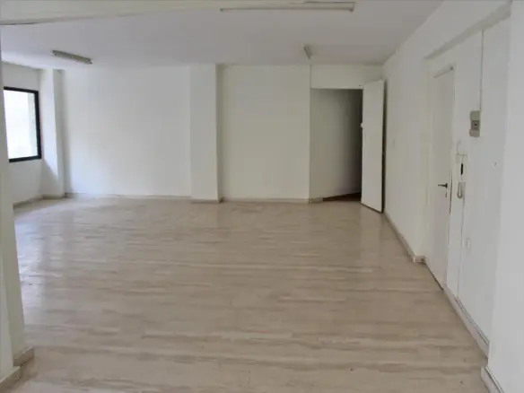 Business Of 85 M² On The Olympic Coast