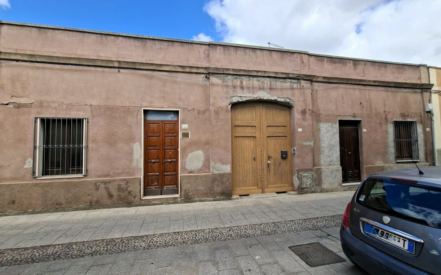 Traditional House To Be Restored In Quartu S. Elena, Sardinia