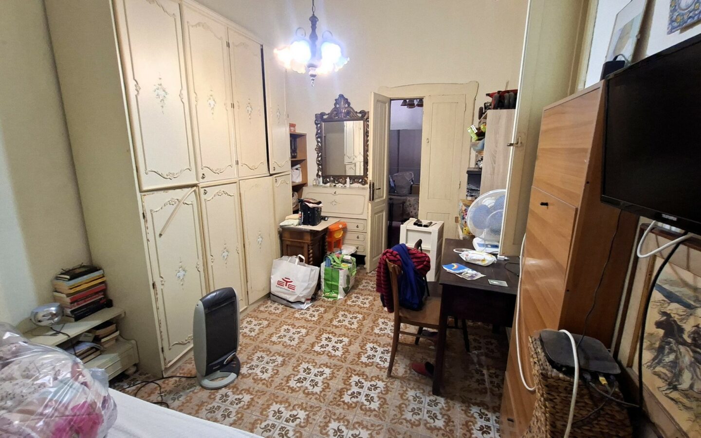Traditional House To Be Restored In Quartu S. Elena, Sardinia