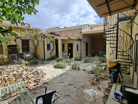 Traditional House To Be Restored In Quartu S. Elena, Sardinia