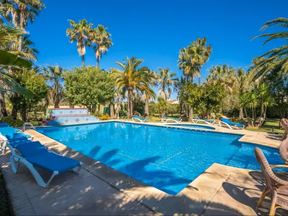 Villa Of 477 M² In Alcúdia, Spain