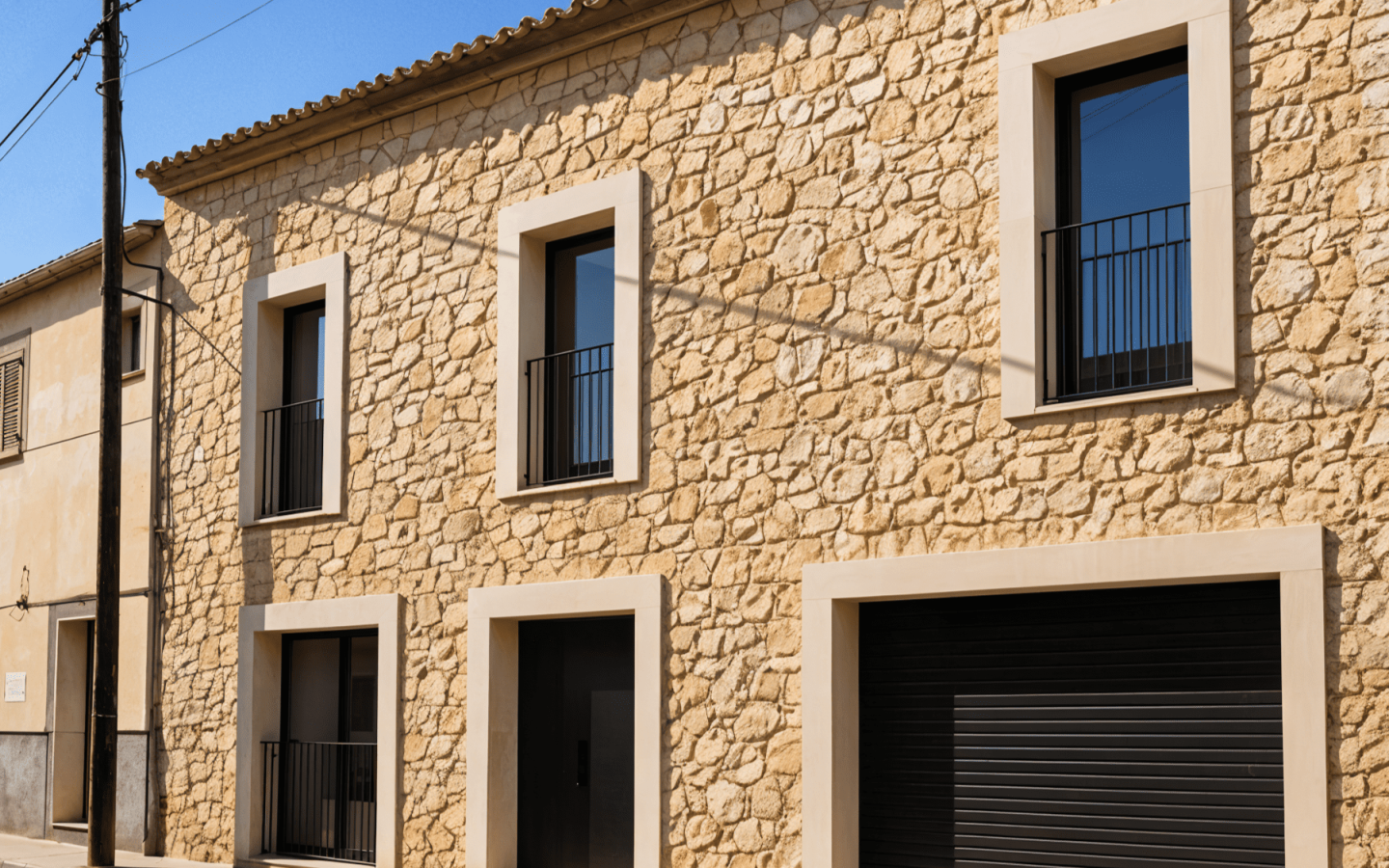 3-bedroom Village House In Marratxí, Spain (202 M²)