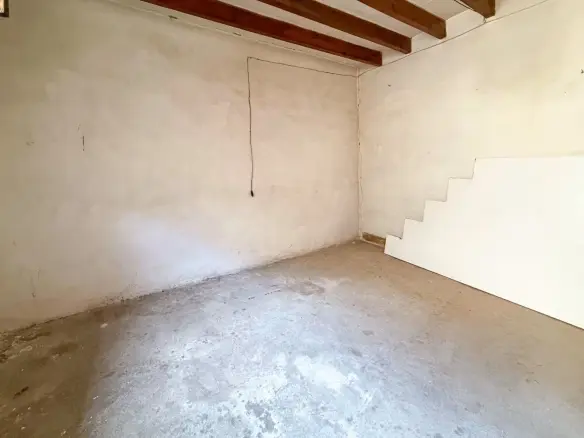6-bedroom Village House In Mancor De La Vall, Spain (278 M²)