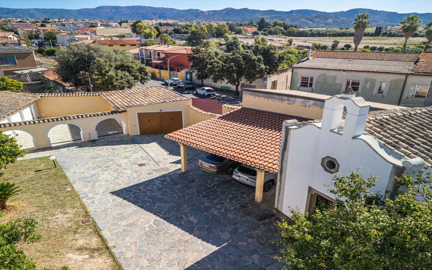 Residence Of The 17th Century, Completely Renovated, In Serdiana, Sardinia