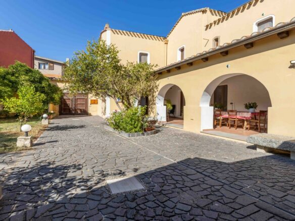 Residence Of The 17th Century, Completely Renovated, In Serdiana, Sardinia