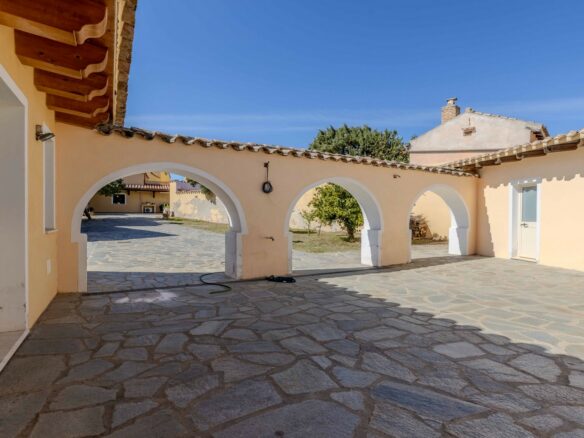 Residence Of The 17th Century, Completely Renovated, In Serdiana, Sardinia