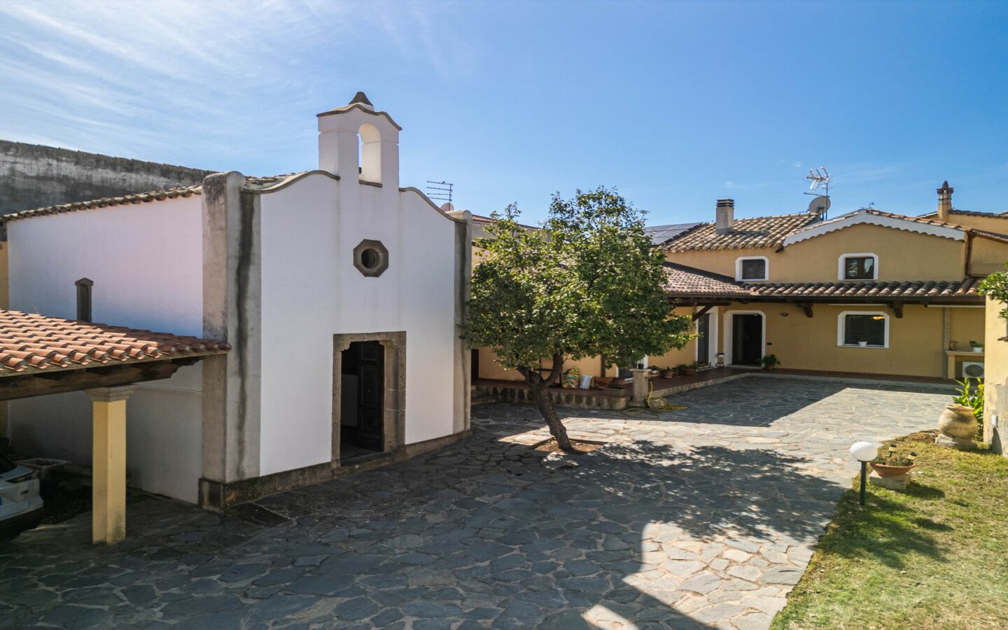 Residence Of The 17th Century, Completely Renovated, In Serdiana, Sardinia