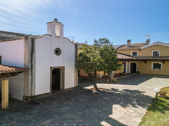 Residence Of The 17th Century, Completely Renovated, In Serdiana, Sardinia