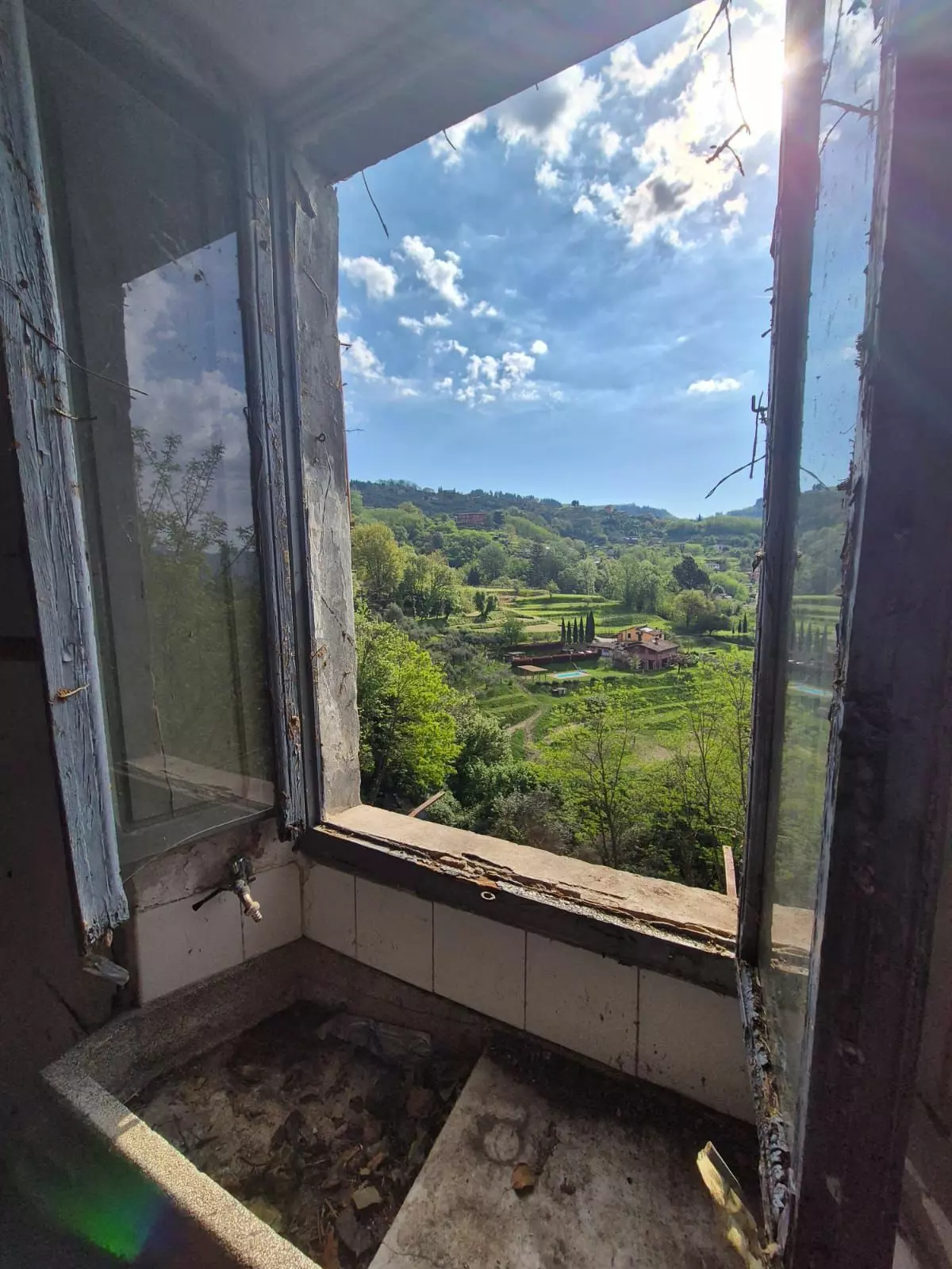 A Tuscan Home In The Heart Of Barga (lucca)