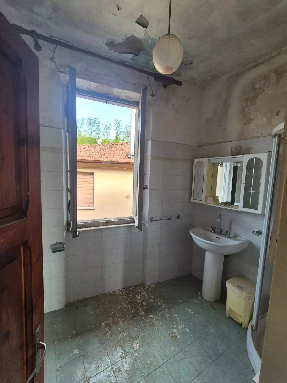 A Tuscan Home In The Heart Of Barga (lucca)