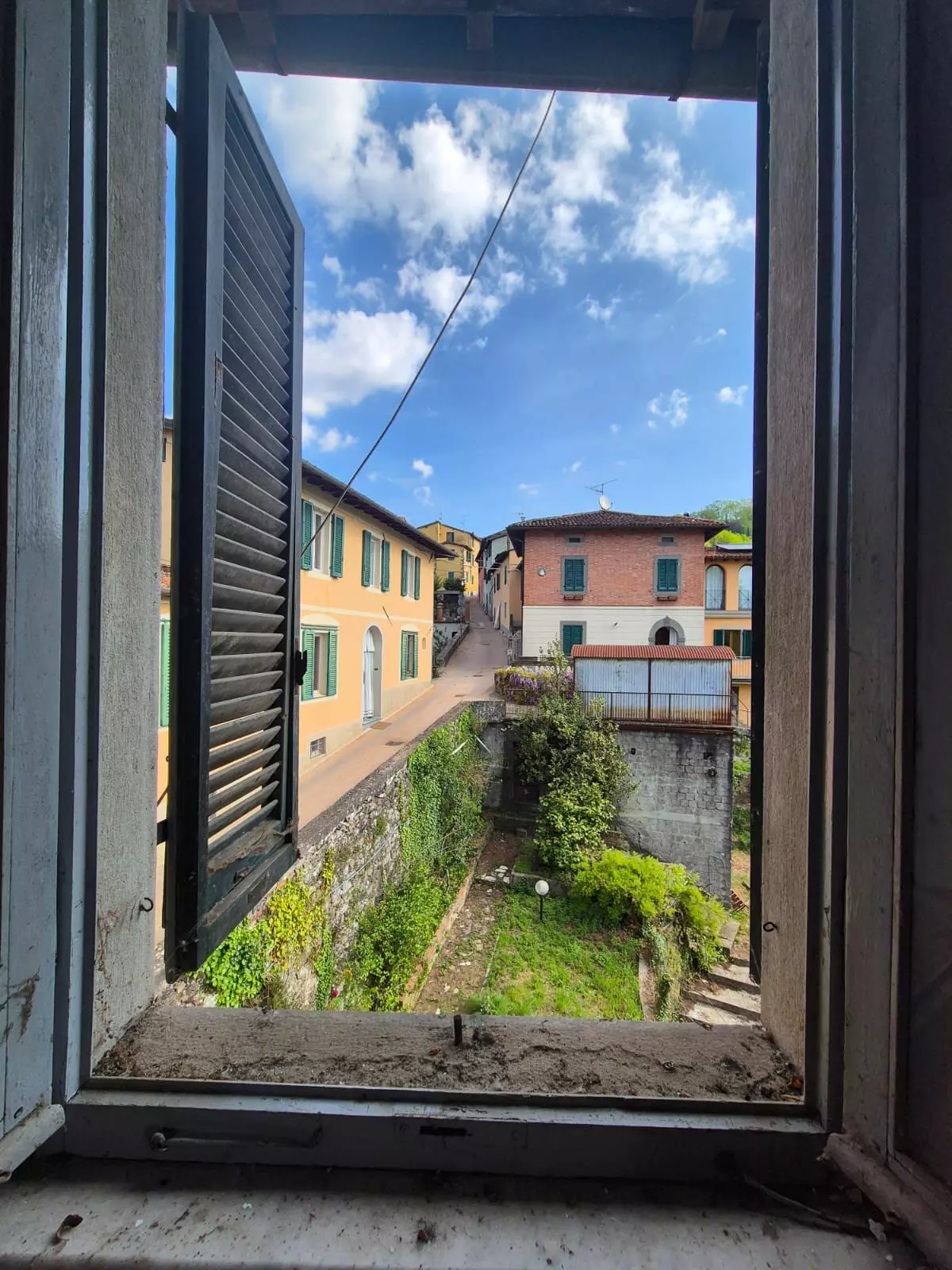 A Tuscan Home In The Heart Of Barga (lucca)