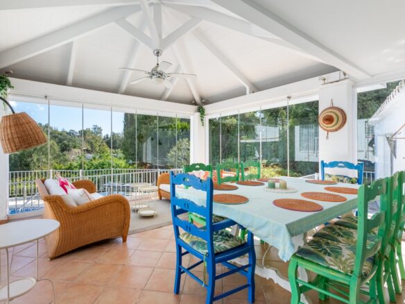 Cottage Style 4 Bedrooms Villa In Puerto Del Almendro.