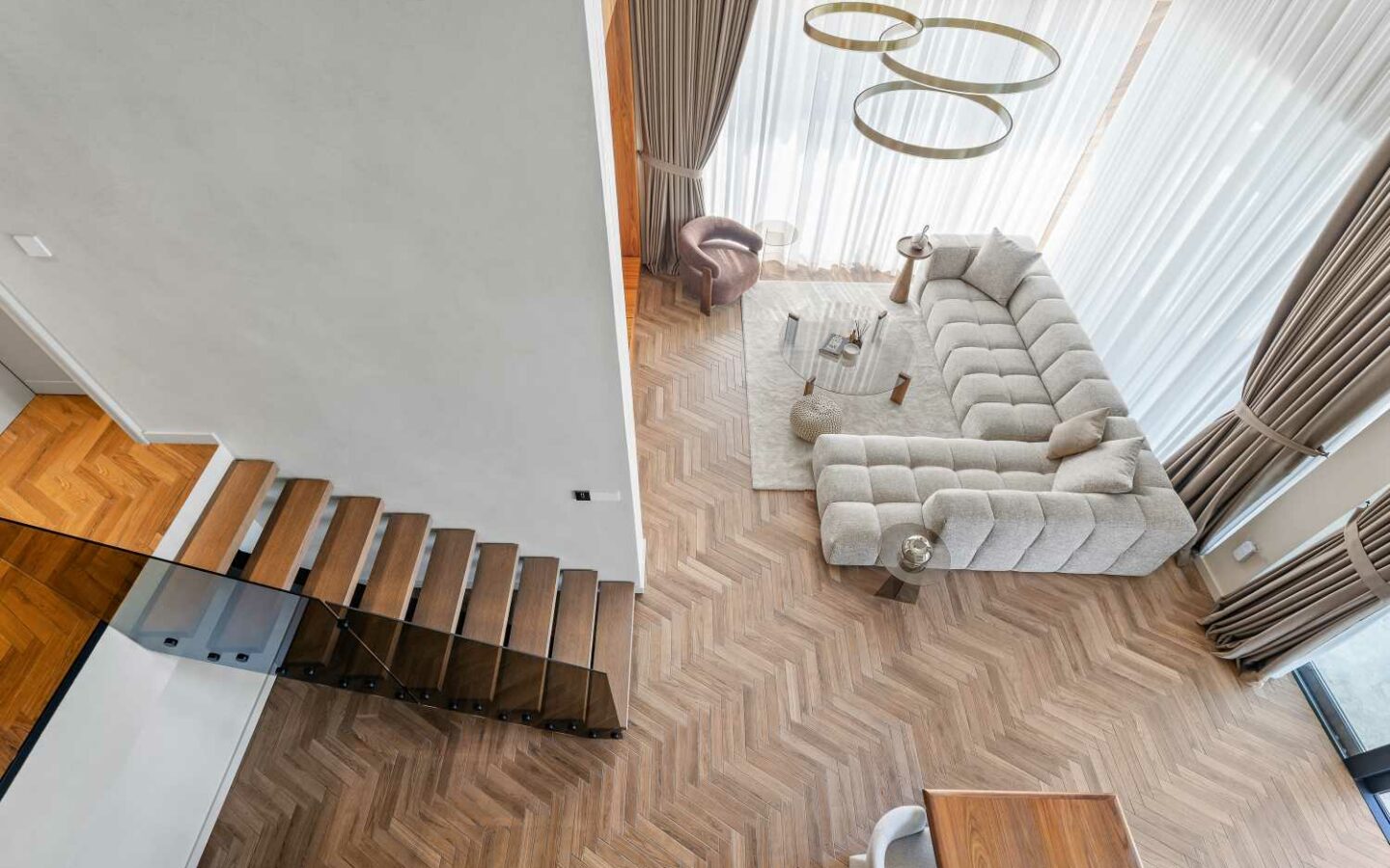 Villa Of 300 M² With Pool In Zadar