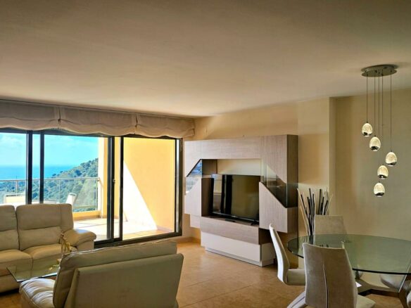 Luxury South-facing Apartment With Spectacular Mediterranean Views – Calahonda, Costa Del Sol – 132m2 + 20m2 Terrace