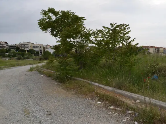 Land Of 4960 M² In Thessaloniki